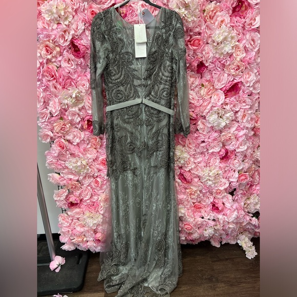 Cecilia Couture 1407 gunmetal size 14 long sleeve beaded and lace long dress NWT - Picture 6 of 9